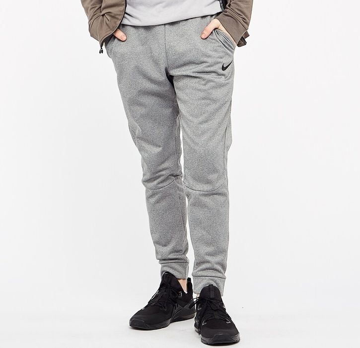 Nike Therma Pant Taper - Carbon Heather/Black долнище мъжко оригинален