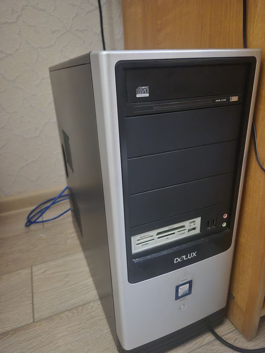 Системный блок 2 ядра 2.8ГГц / 2ГБ RAM / SSD 120ГБ+HDD 250ГБ / GPU/DVD