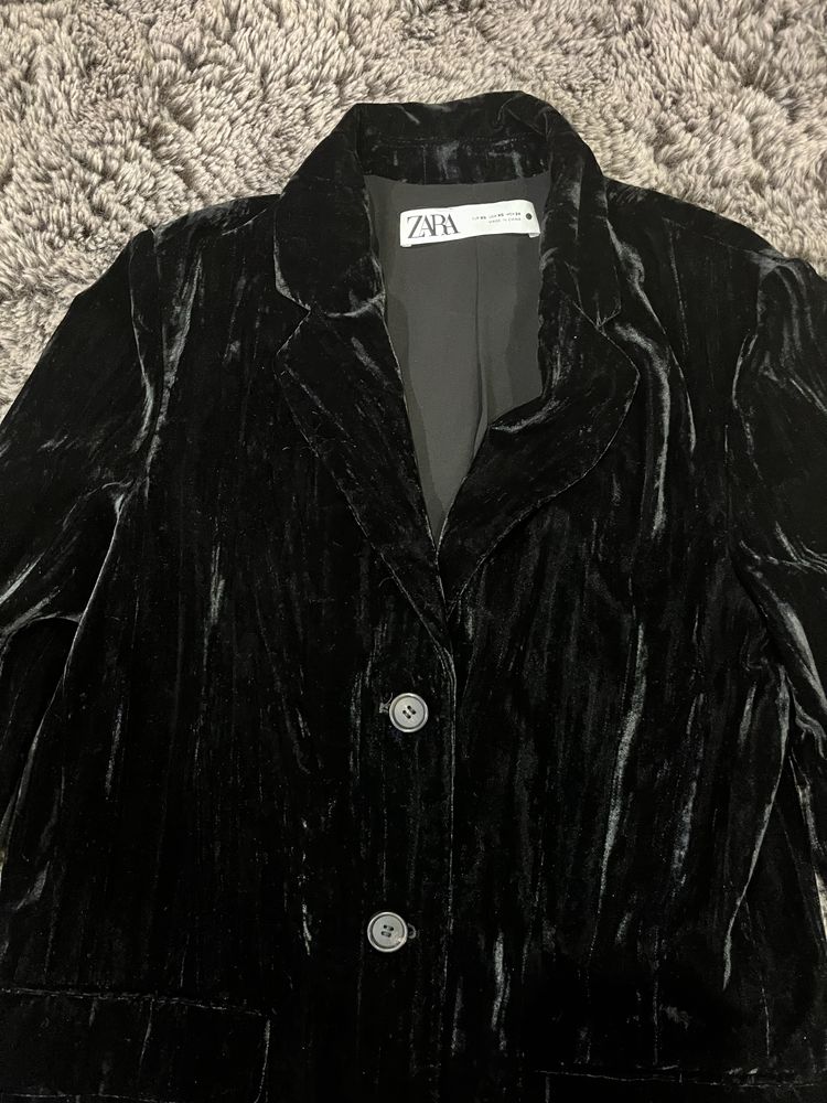Дамско сако и клин Zara