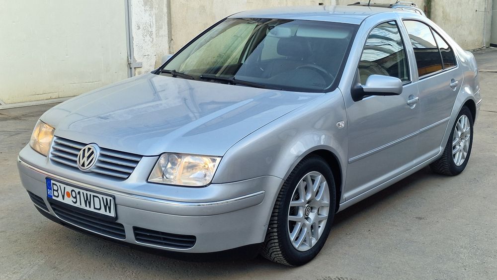 Volkswagen Bora 1.6 Benzina