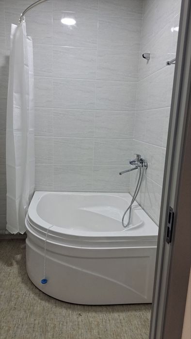 Продаётся 3-ком квартира метро ду'стлик с ремонтом