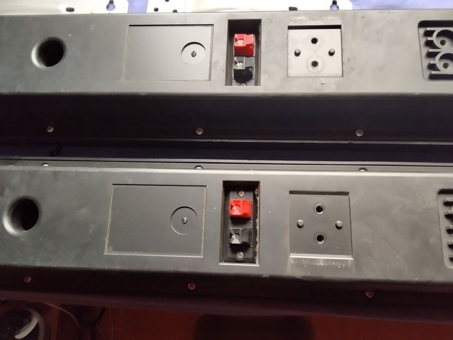 страхотни 20 ватови музикални легнали  хай-фи стерео тонколони