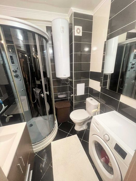 Двустаен апартамент в красив комплекс ВИП ПАРК с дворче в Слънчев Бряг