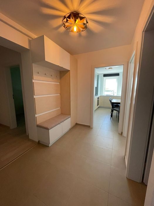 De închiriat apartament cu 2 camere