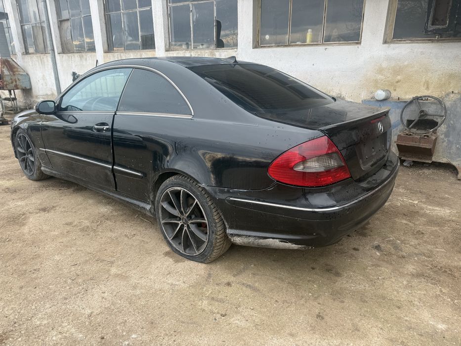 Mercedes clk 270 на части