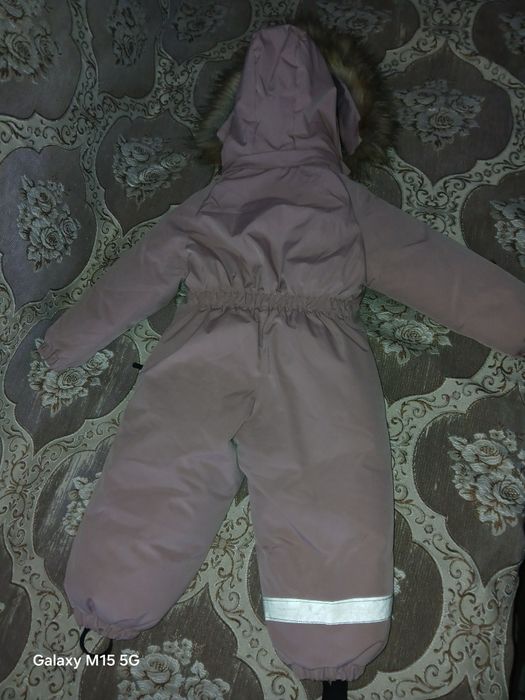 Продам детский комбез очень теплый