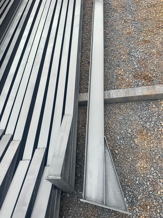 Vindem si confectionam hale metalice