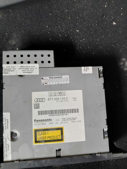 Vând display navigație audi a4 b8