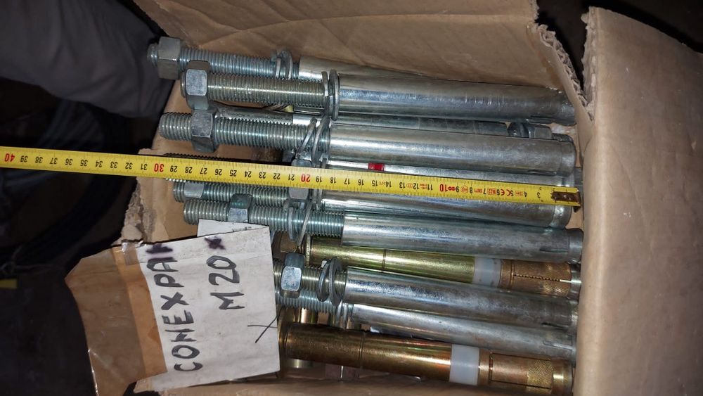 Conexpanduri M20x 300 de foarte buna calitate