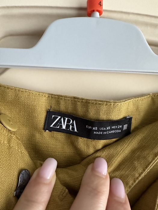 Pantaloni cu talie inalta Zara - marime XS