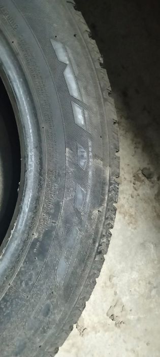 Шины комплект без дисков 17
