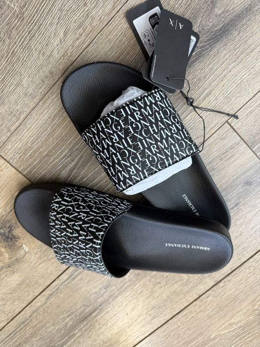 Мъжки чехли armani