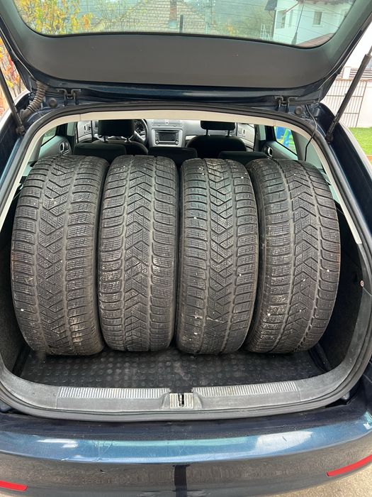 Pirelli 235/60/R18 107 Iarna ,dot 2022 (3bucati)