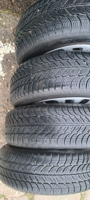 Roti ford 195/65/15 dot 2021