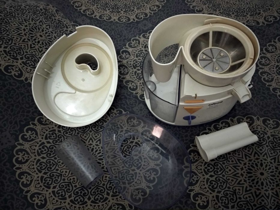 Соковыжималка Ufesa (Original).