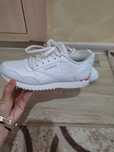 Дамски маратонки на Reebok