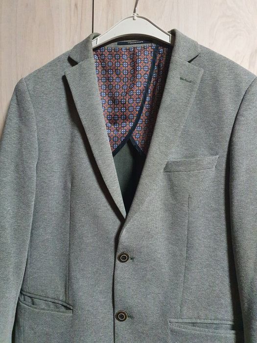 Ново сако с полухастар на TEODOR