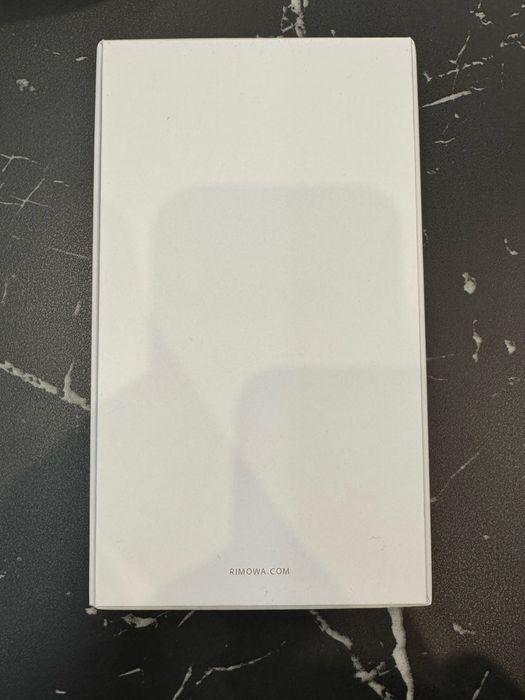 Кейс Rimowa за iPhone 15 Pro