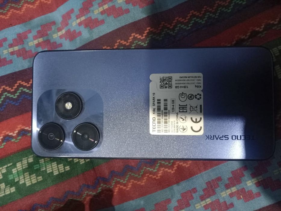 Техно spark 10  4+128