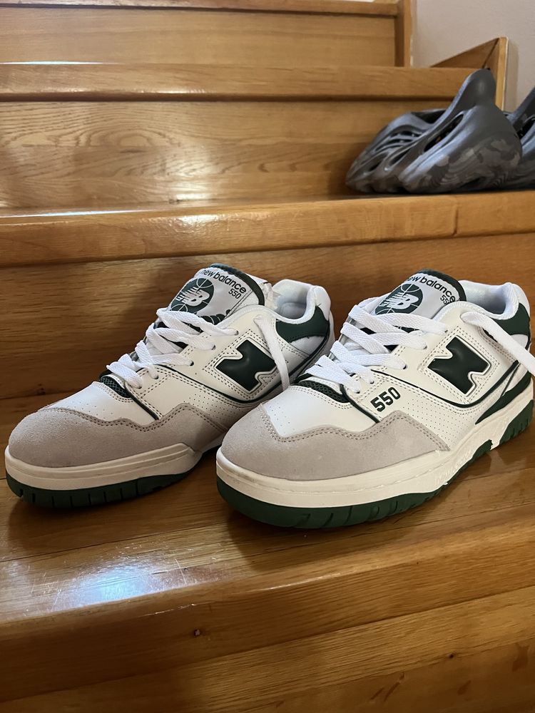 New Balance 550