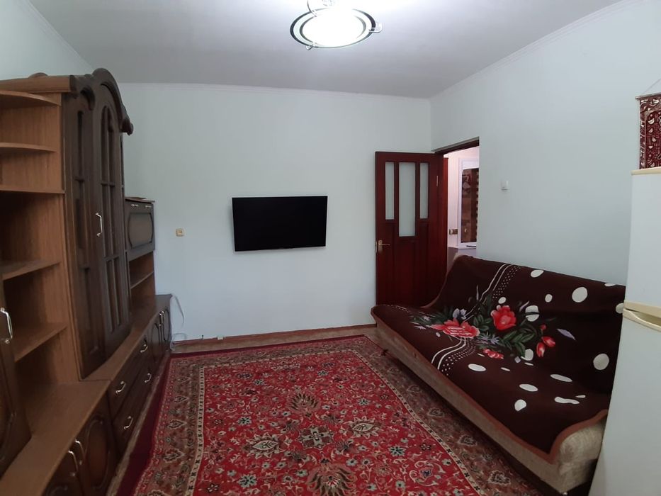 2-комн., 6 мкр., 4 этаж (кирпич, 2004г.п.)