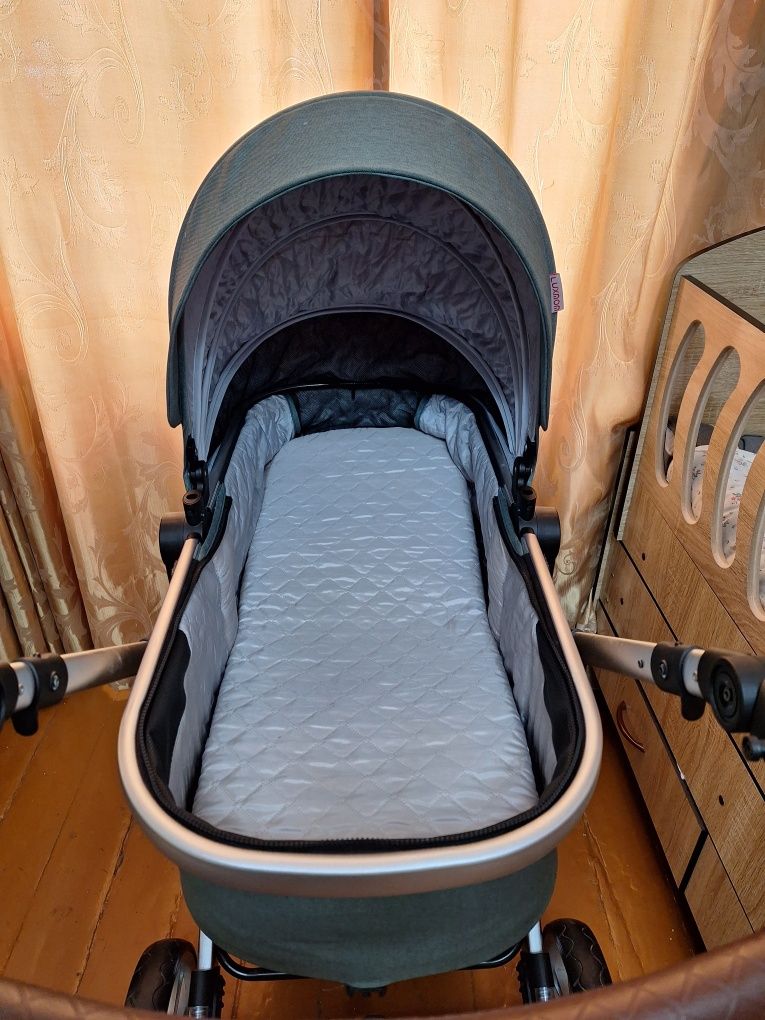 Коляска  Lux mom  прогулочная