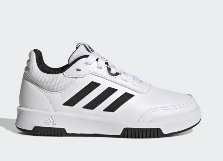 Новые фирменные кроссовки Adidas,р.40