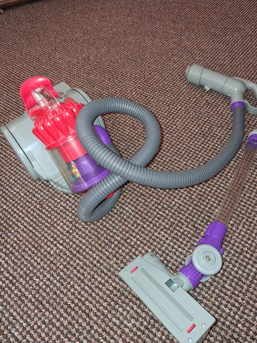 Vand jucarie aspirator dyson