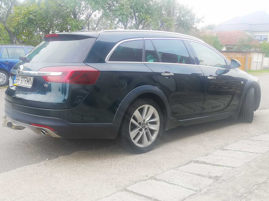 Opel Insignia Country Tourer 4x4 biturbo