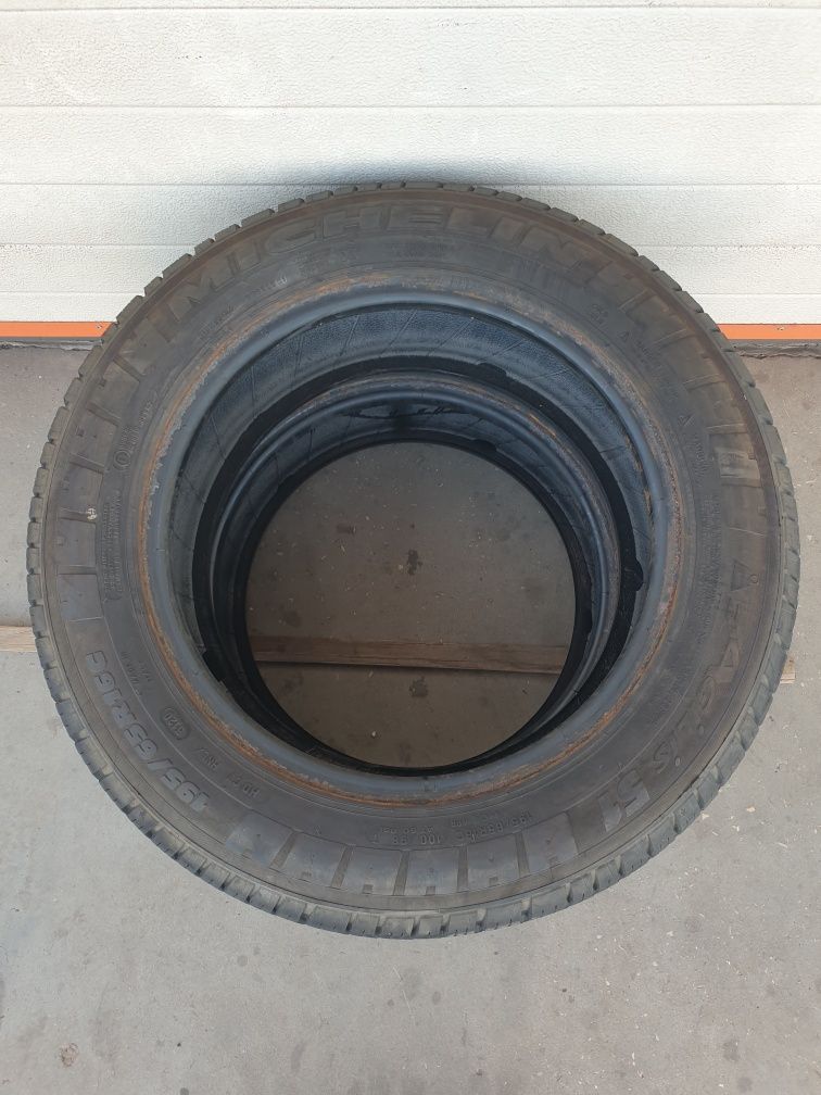 Летни гуми 2 броя MICHELIN Agilis 51 195 65 R16C дот 3120
