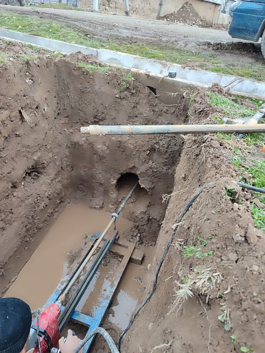 Прокол бурим Любой сложности любой диамет р