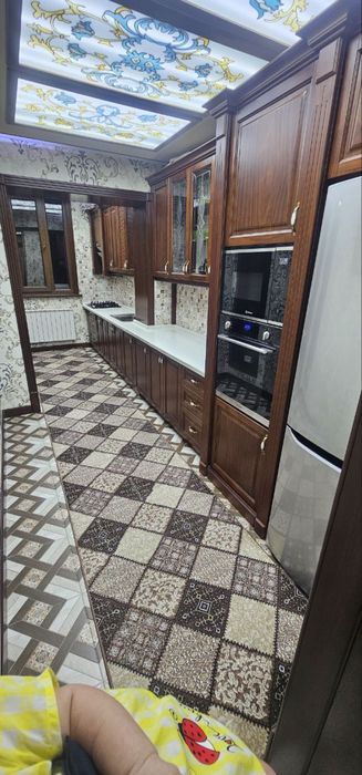 Сдается квартира на Ойбеке 3 комнатная