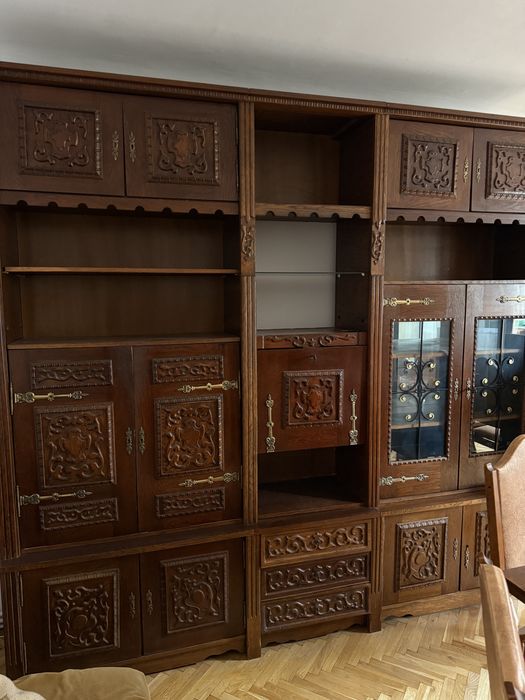 Mobilier lemn masiv