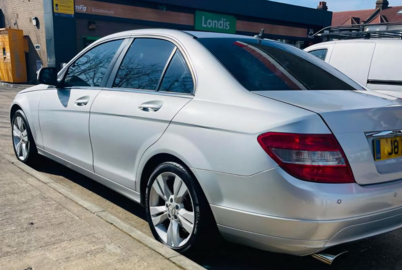 Mercedes C 180 184 CP