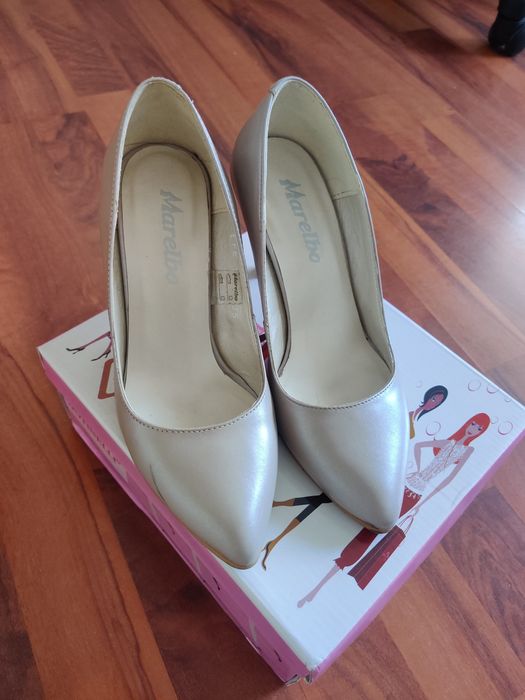 Pantofi stiletto Marelbo