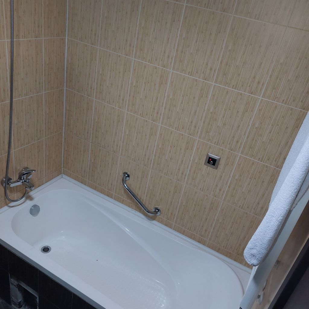 Дава се под наем Едностаен апартамент в Банско - 35 кв.м за 255 € - Снимка #3