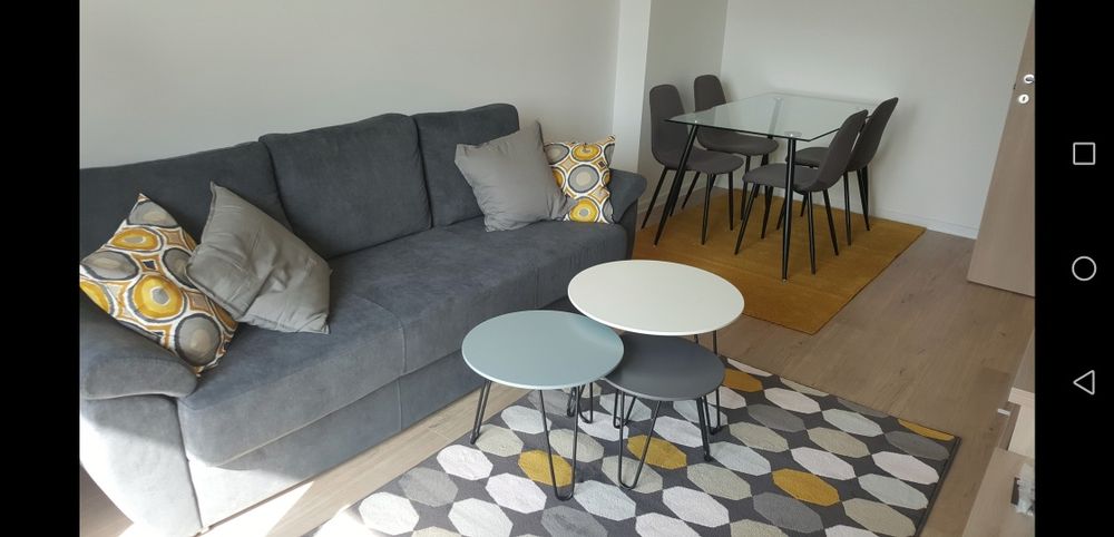 2 camere, decomandat, loc parcare, vedere Poli