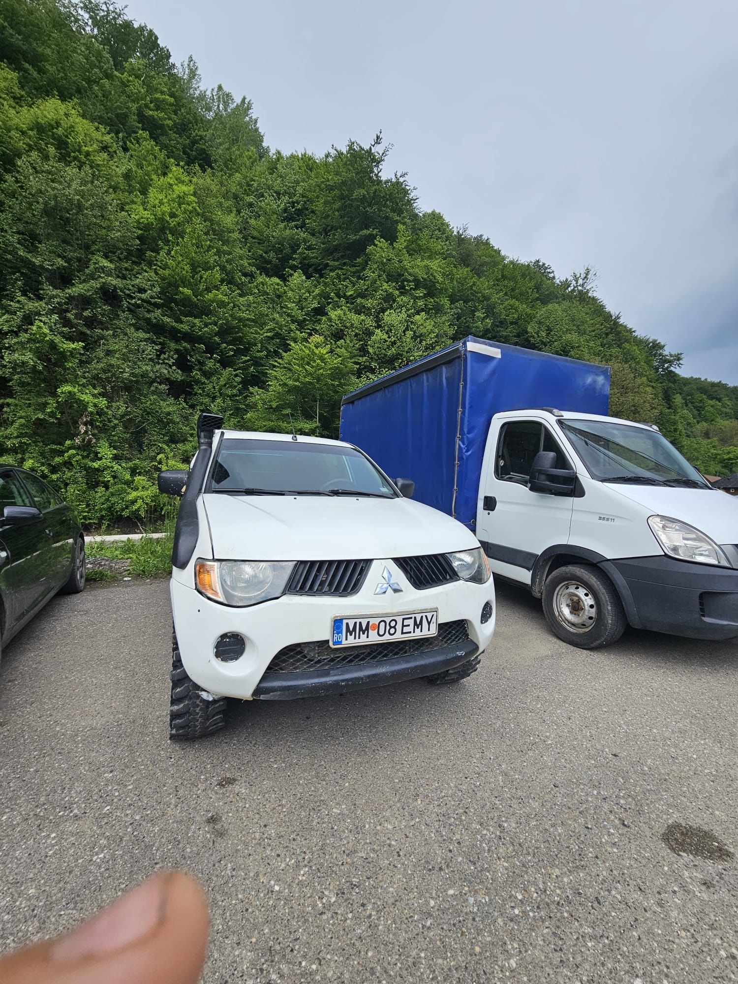 Vând Mitsubishi L200