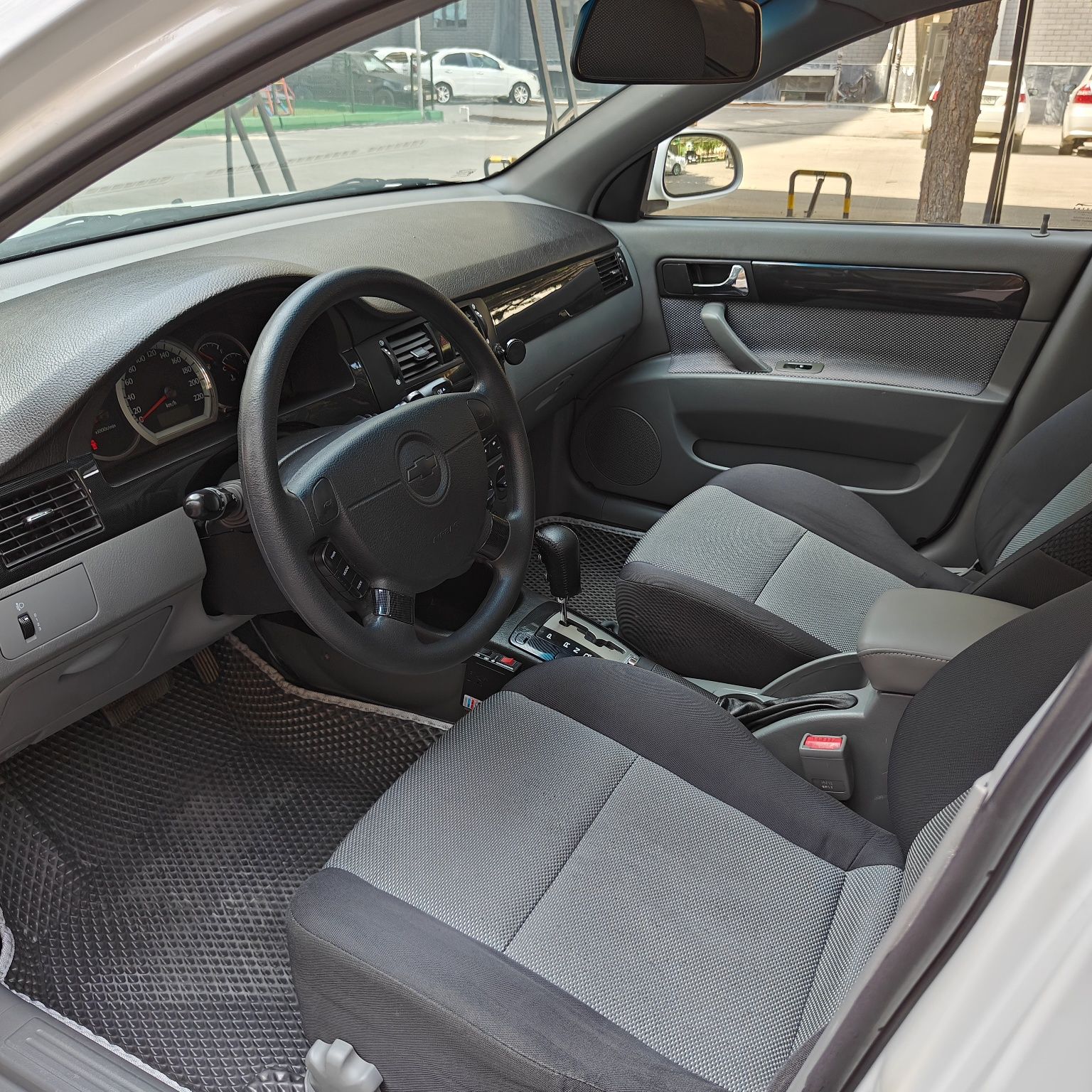 Chevrolet Lacetti, 2013, 1,6 л, АКПП в отличном состоянии
