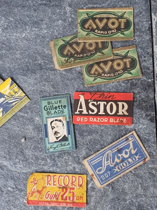 Бръснарски ножчета от едно време