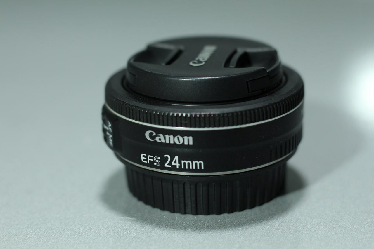 Canon 24mm 2.8 ideal