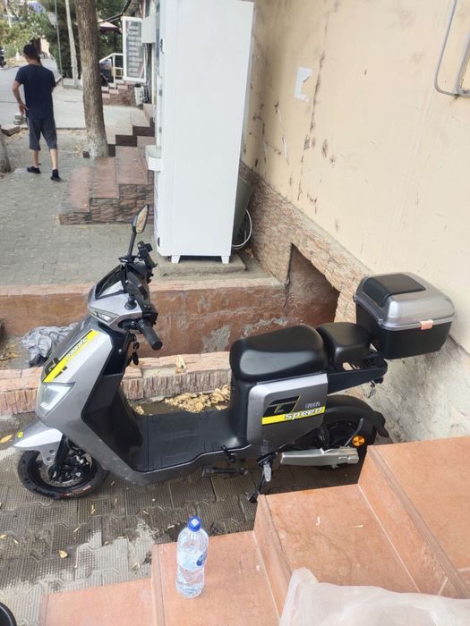 Продаю электроскутер ModernFox H4 -стиль,тишина и экономия в одном