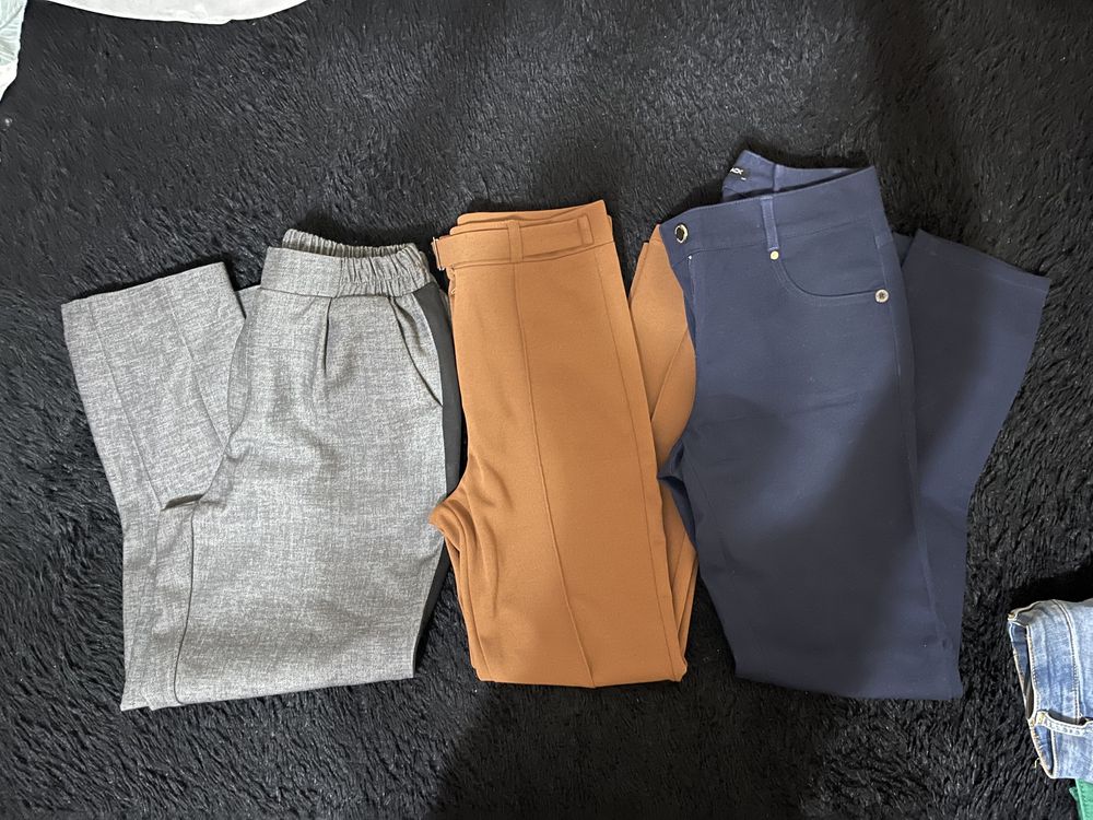 Девочки срочно продаю  дешево брюки и джинсы Zara Xs,S .