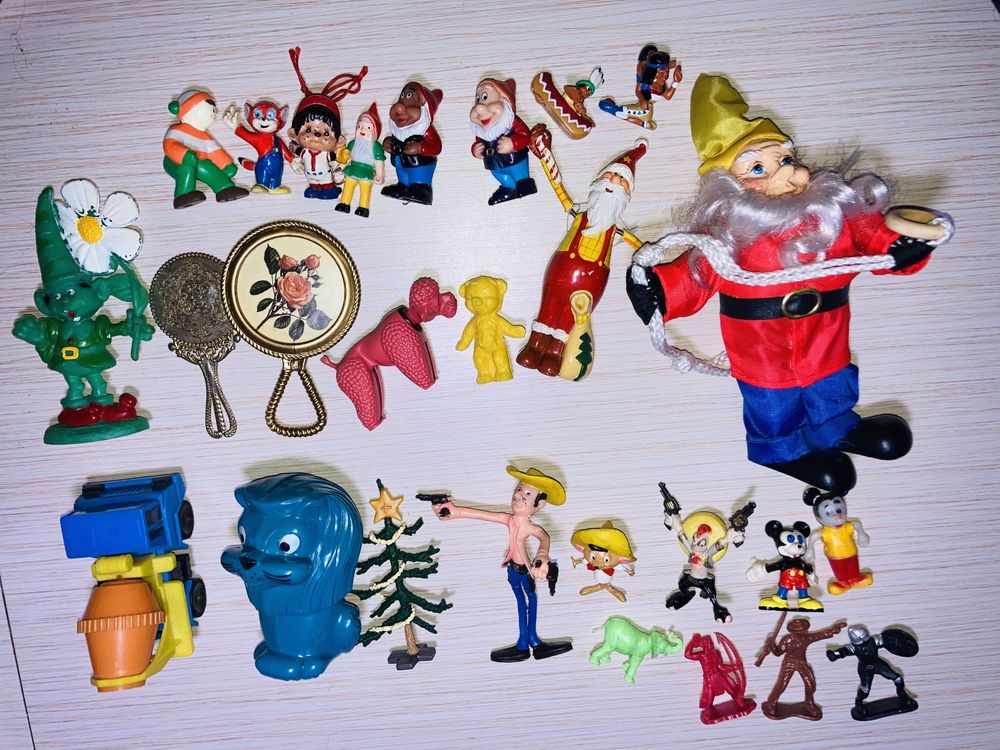 Figurine vintage Sailor Moon,Olaf,Magiki,Bing playmobil