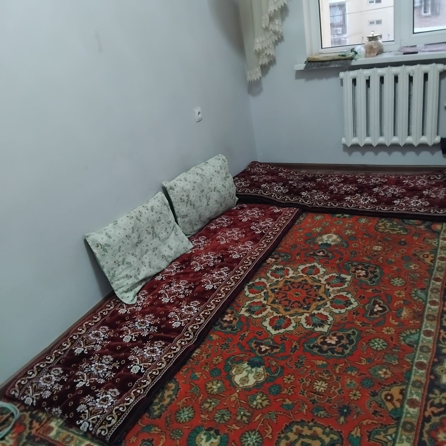 Arzon kvartira  yunsobod 17.4 kvartalda qizlar uchun