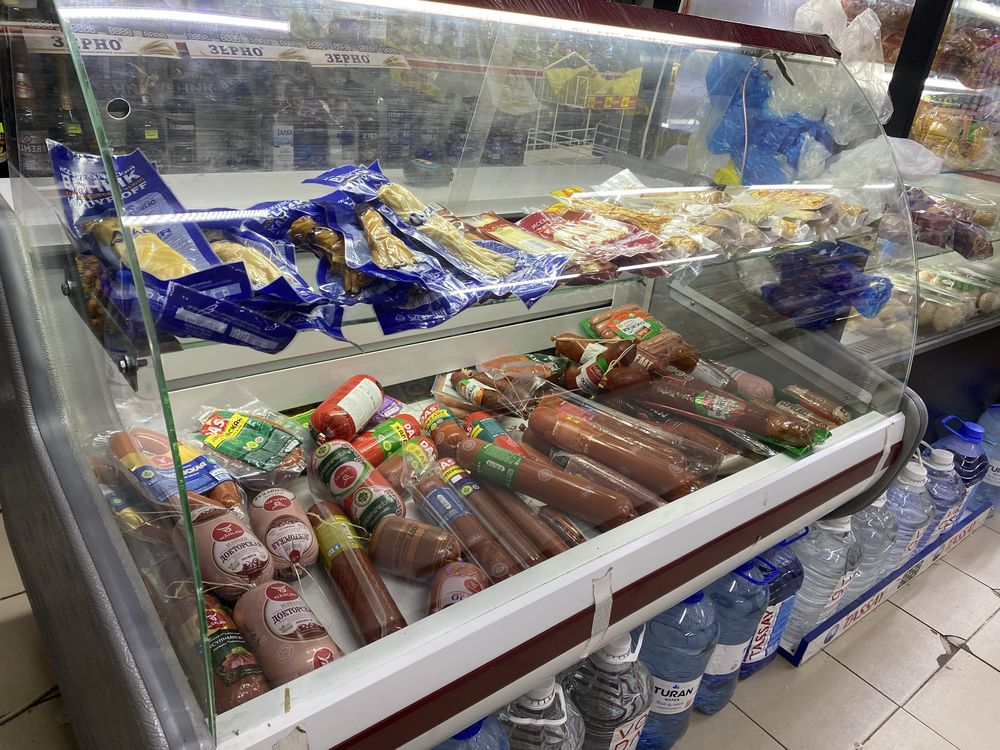 Холодильник для колбасу