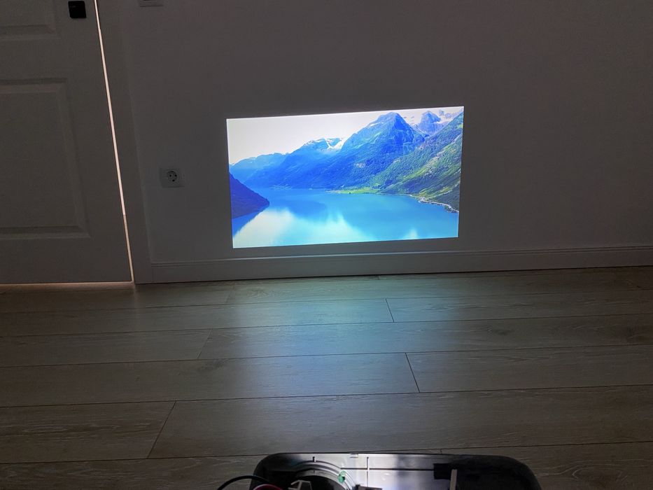 Videoproiector android fara sursa