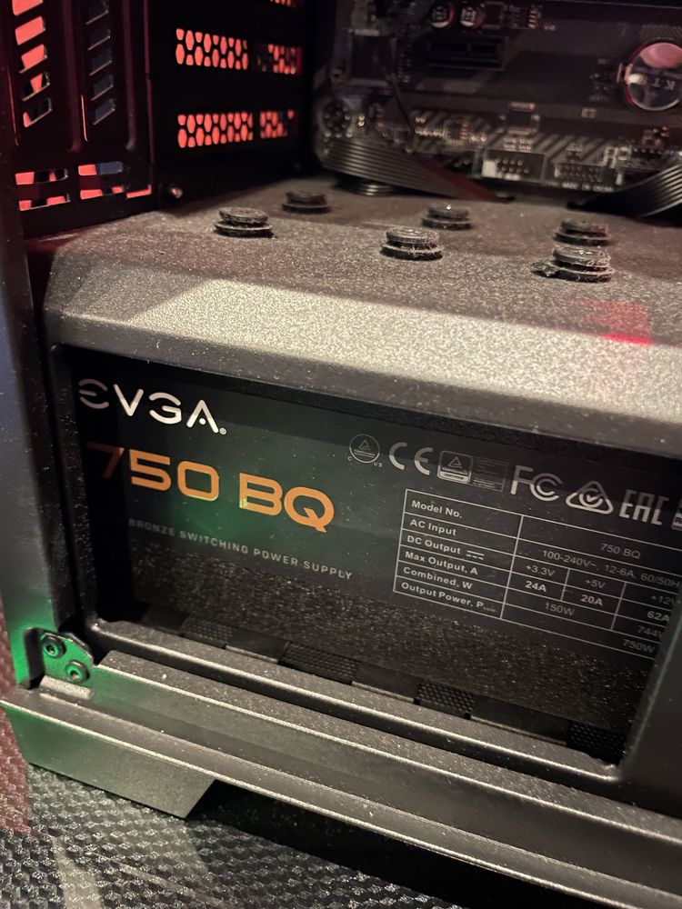 Геймърски компютър Ryzen 5 1600AF/AMD R9 290/