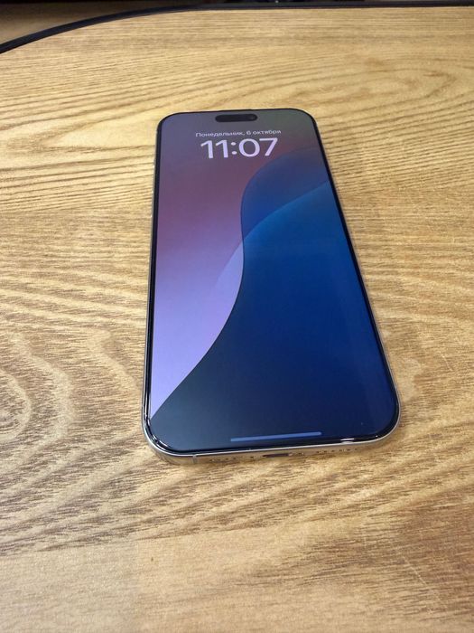 iPhone 16 pro max 256 с новой батарейкой