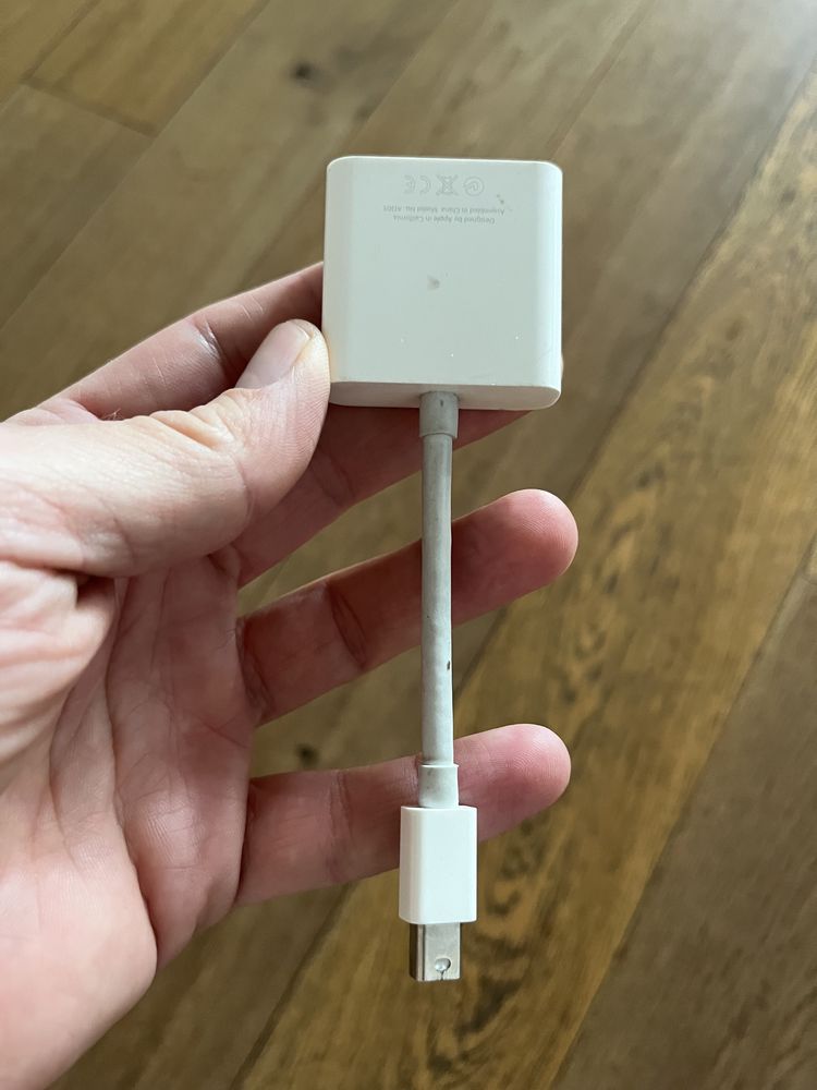 Adaptor apple thunderport to dvi